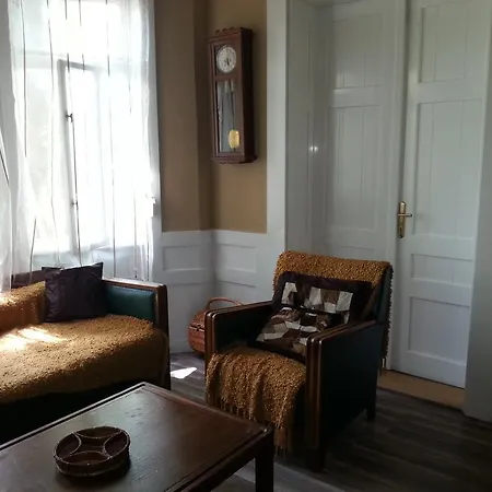 アパート Nosztalgia